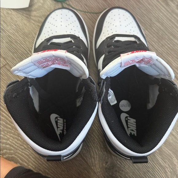 Nike dunk high panda - Picture 3 of 4